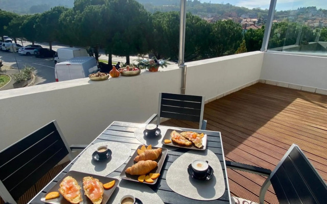 Primavera Apartments