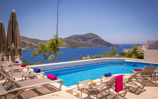 Kalkan Saray Suites - Adults Only