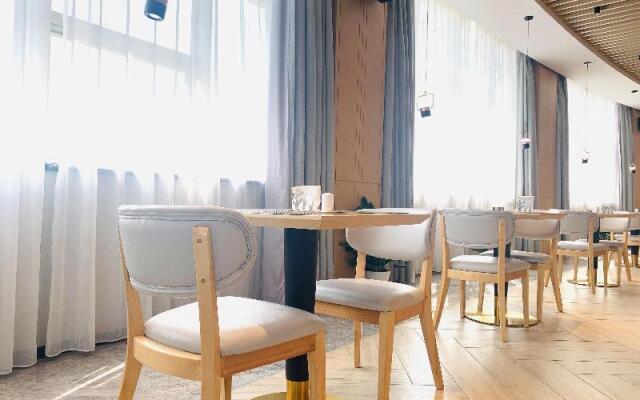 Madison Hotel Taizhou Xianju