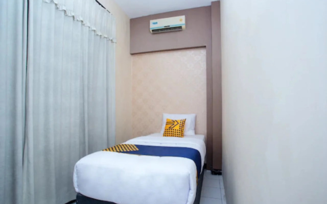 SPOT ON 2589 Marina Residence