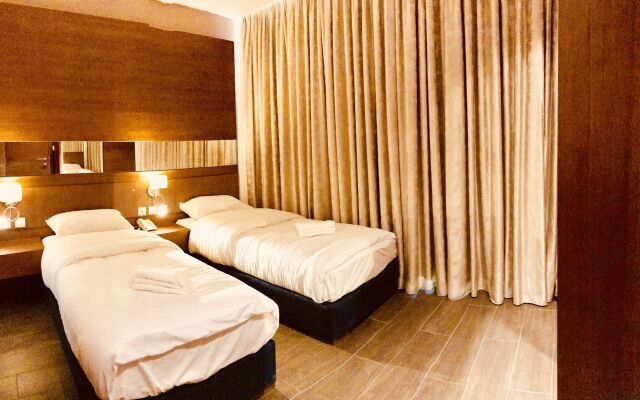 The Seventh Star Hotel Suites