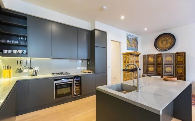Luxury Smart Home in Central London, 4 Guests