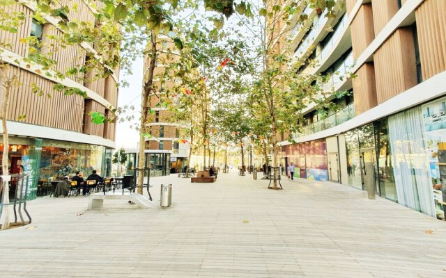 Design Apt Parking Included 2BDR TL16