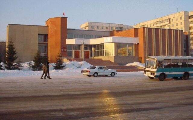 Zarinsk Hotel