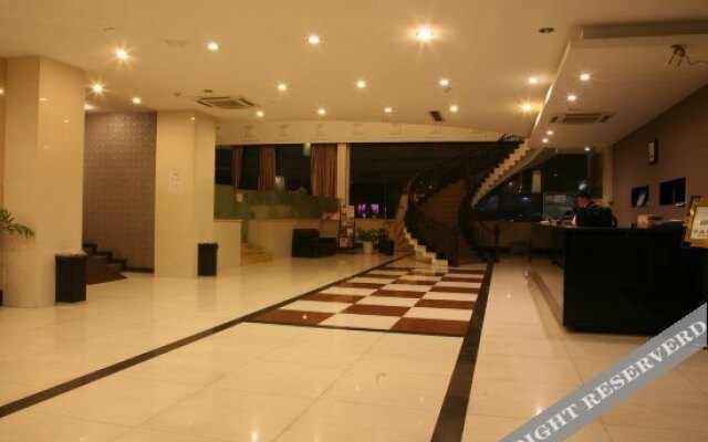 Zhongfang Grand Hotel