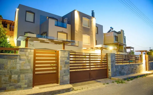 Marie Nicol Apartments Private Pool 3 Bedrooms
