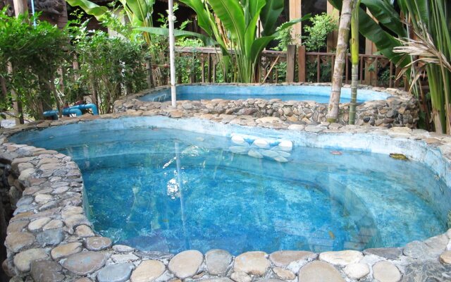 Pai Treehouse Resort