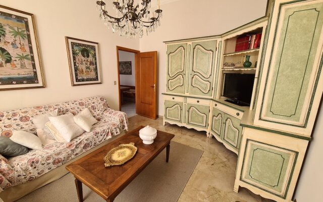 Santa in Caruggio- PortofinoVacanze