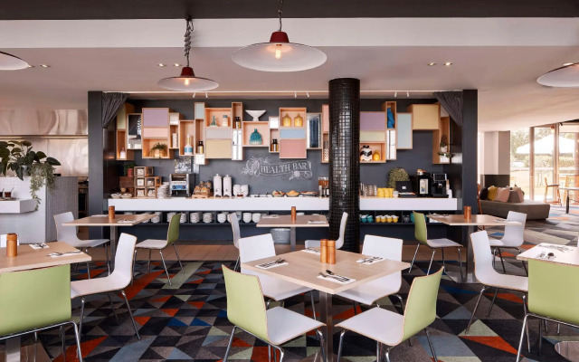 Atura Dandenong