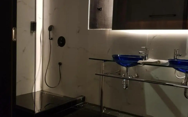Andromeda Downtown Residence