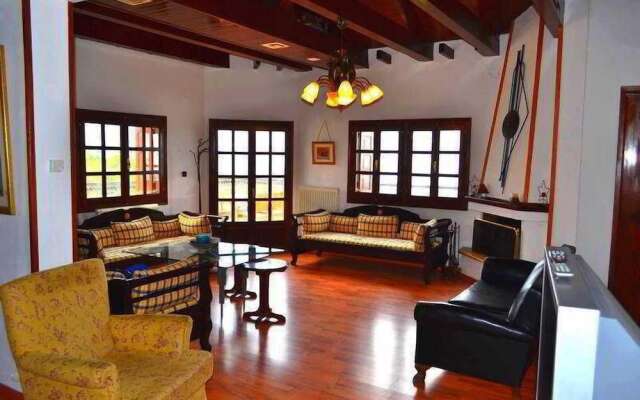 Aglaida Hotel
