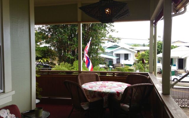 Hilo Bay Hale Bed and Breakfast