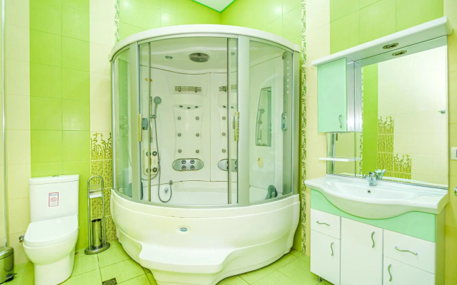 NIzami Street 4 Room DeLuxe. New Building!