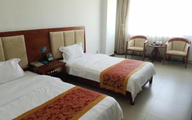 Yuehai Donglai Business Hotel
