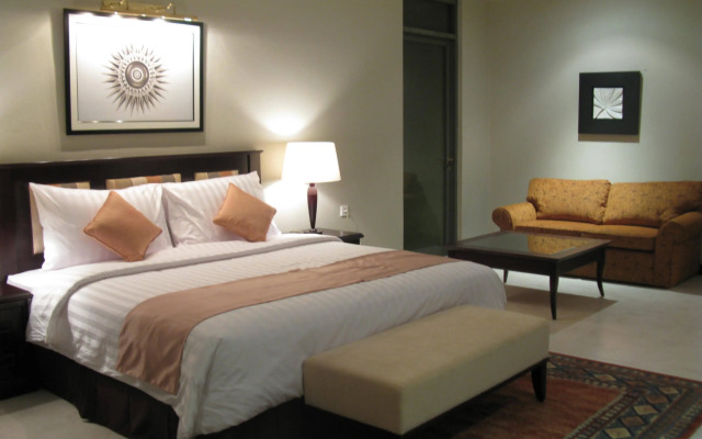 Puri Denpasar Hotel