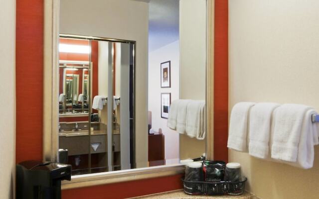 Courtyard Boulder Longmont