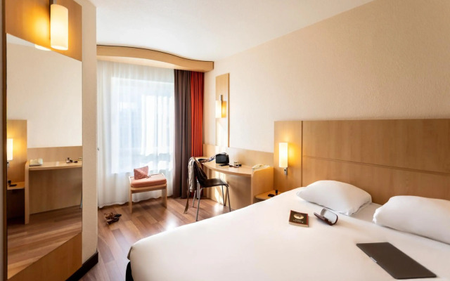 ibis Antwerpen Centrum