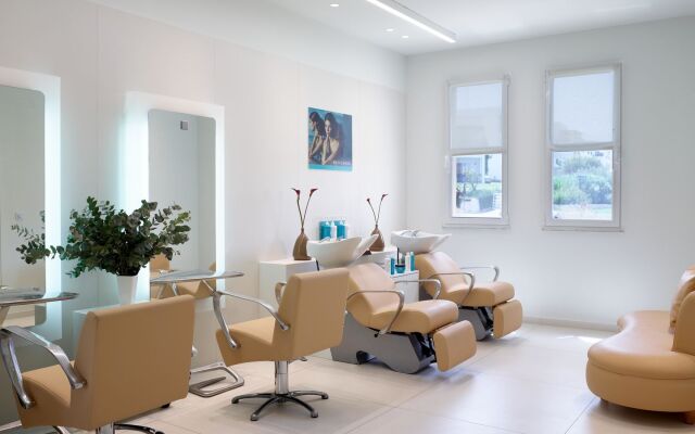 Neptune Luxury Resort