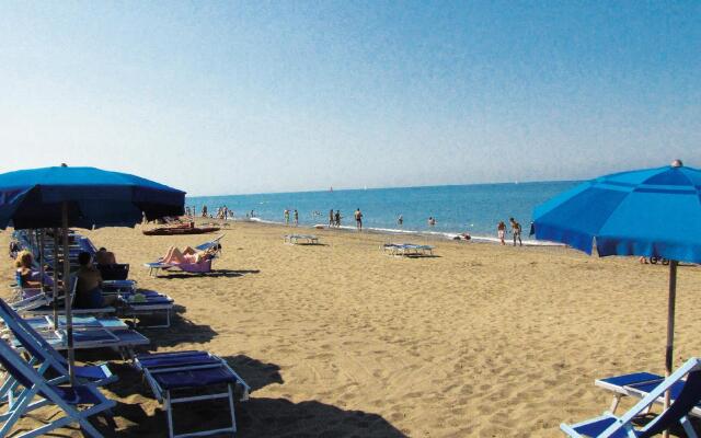 Happy Camp Camping Free Beach