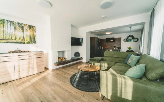 Mirador Apartments