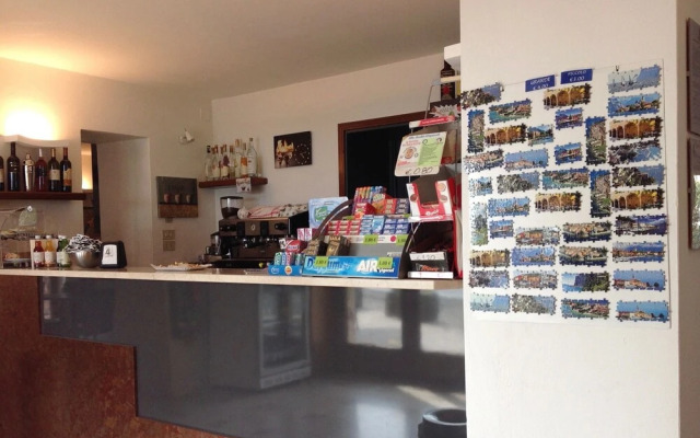 Hotel e Appartamenti al Prà de la Fam