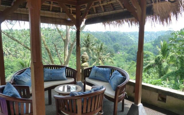 Green Spirit Villa