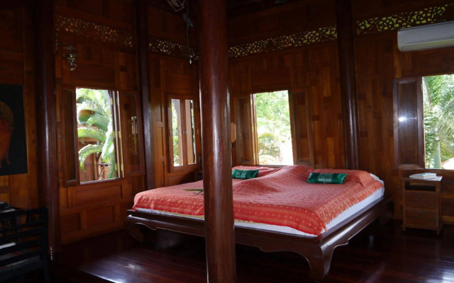 Villa Baan Tukae by Holiplanet