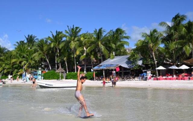 Beach Club Escape Holbox