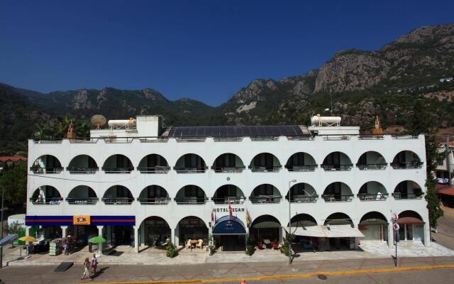 Ozcan Beach Hotel