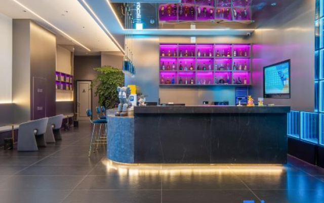 Y Electronic Sports Hotel (Shaoxing Keqiao Town Yintai)