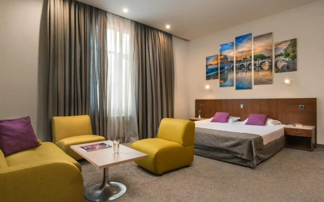 Forum Hotel