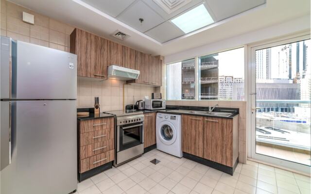 Vacation bay Burj Al Noujum Tower