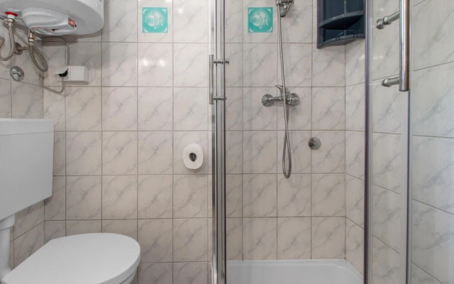 Awesome Home in Breze With Wifi and 2 Bedrooms