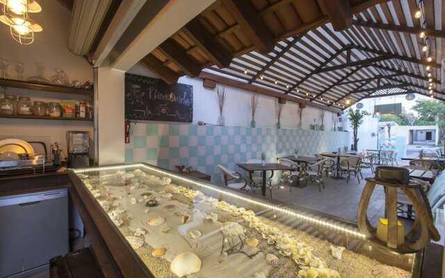 Aquamarina Hotel Boutique