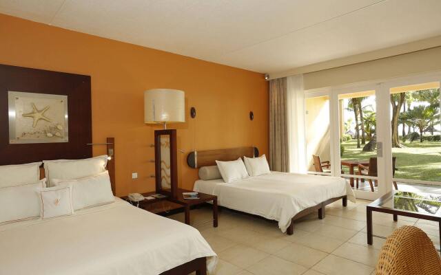 Victoria Beachcomber Resort & Spa