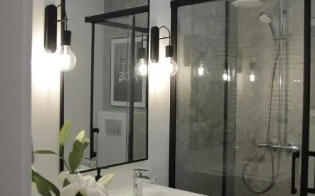 Bit Eccentric with the Balcony