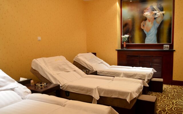 Dunhuang Grand Soluxe Hotel