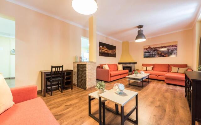 Grand Apartment La Latina
