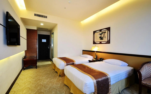 King's Paradise Hotel