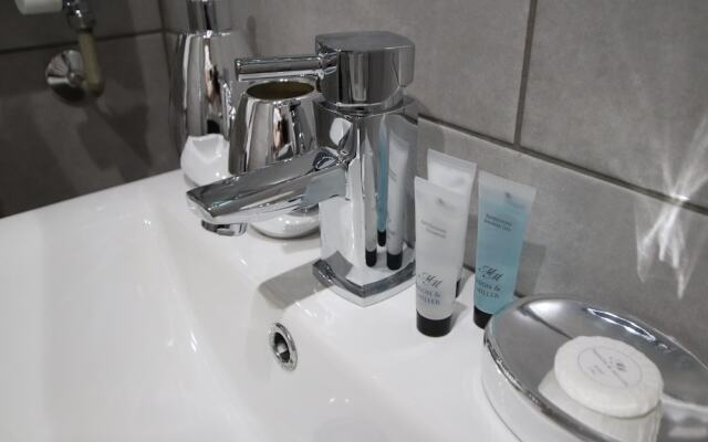 Halifax House Apartments