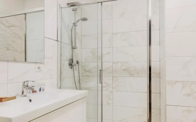 Mi-brgz1c3 Bergonzoli Place - Bilo B - Hugo