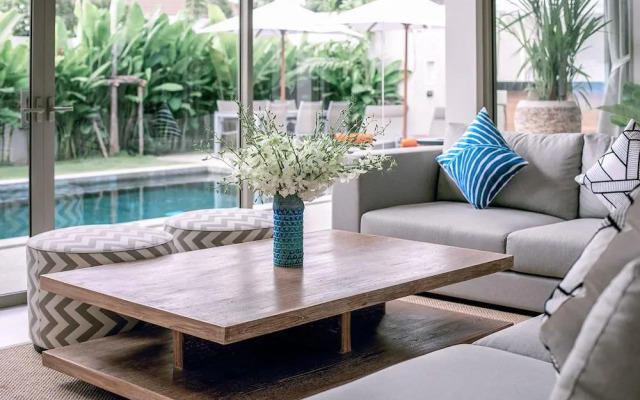 Modern 3BR Villa with Private Pool & BBQ