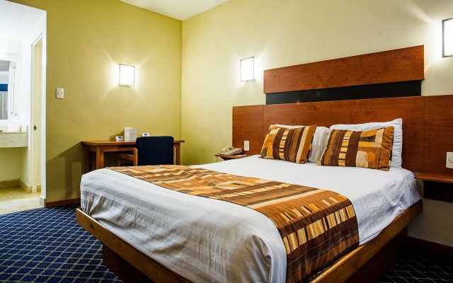 American Inn Hotel & Suites Hidalgo del Parral