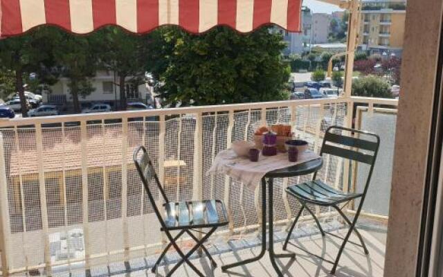 Flat 1 Bedroom 1 Bathroom - Albenga