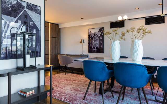 Radisson Blu Royal Garden Hotel