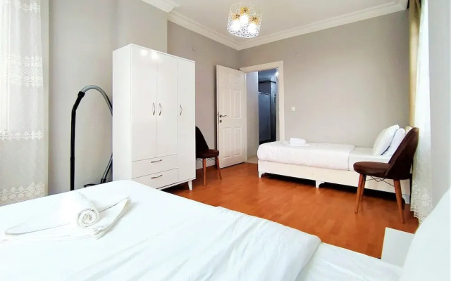 Newly Furnished Flat in the Heart of Antalya