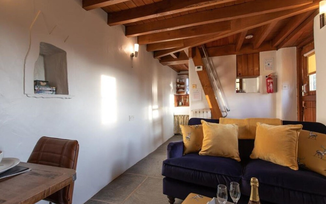 Dovecot Cottage