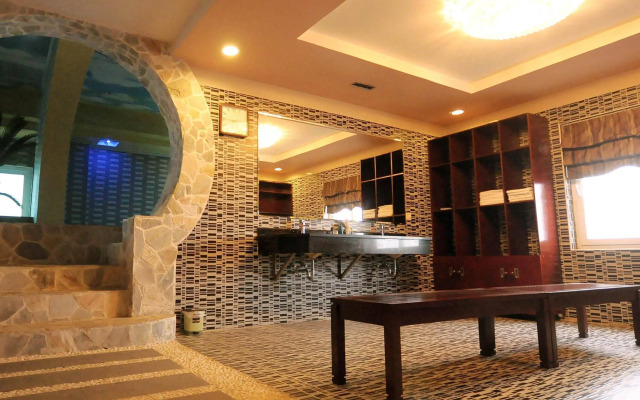 Level Haiphong Hotel