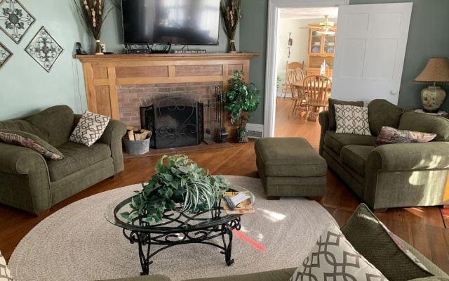 Centennial Inn Bed & Breakfast