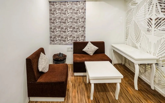 Capital O 48482 Hotel Tribecca Inn